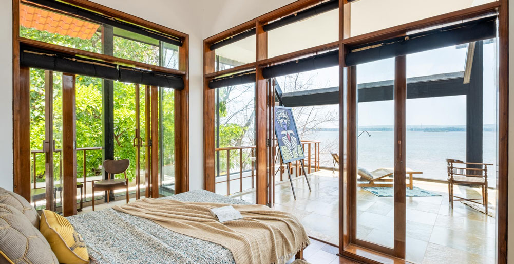 Glasshouse On The Bay - Bedroom design